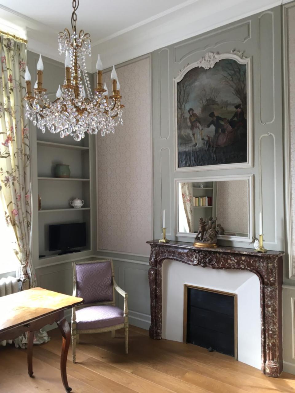Entre Cour Et Jardin Bed & Breakfast อาร์ราส ภายนอก รูปภาพ